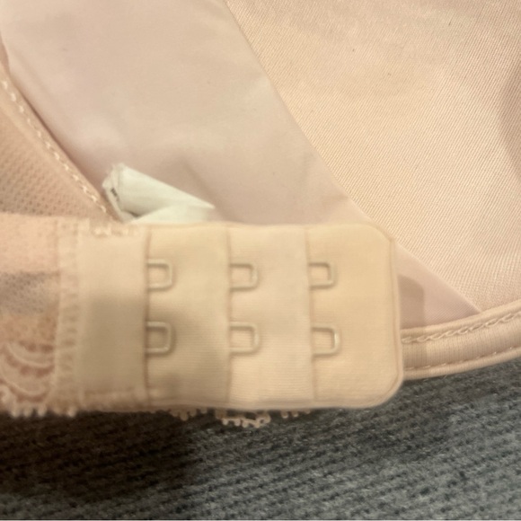 Simone Pérèle Petal Pink Nude Color Lace Detail Padded Push Up T-Shirt Bra 34c - Picture 9 of 12